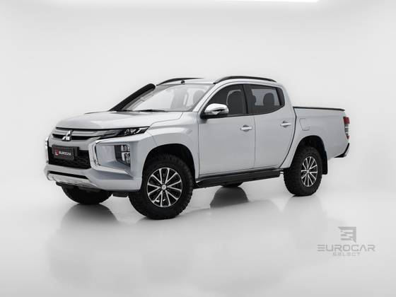 MITSUBISHI L200 TRITON 2.4 16V TURBO DIESEL SPORT HPE CD 4P 4X4 AUTOMÁTICO